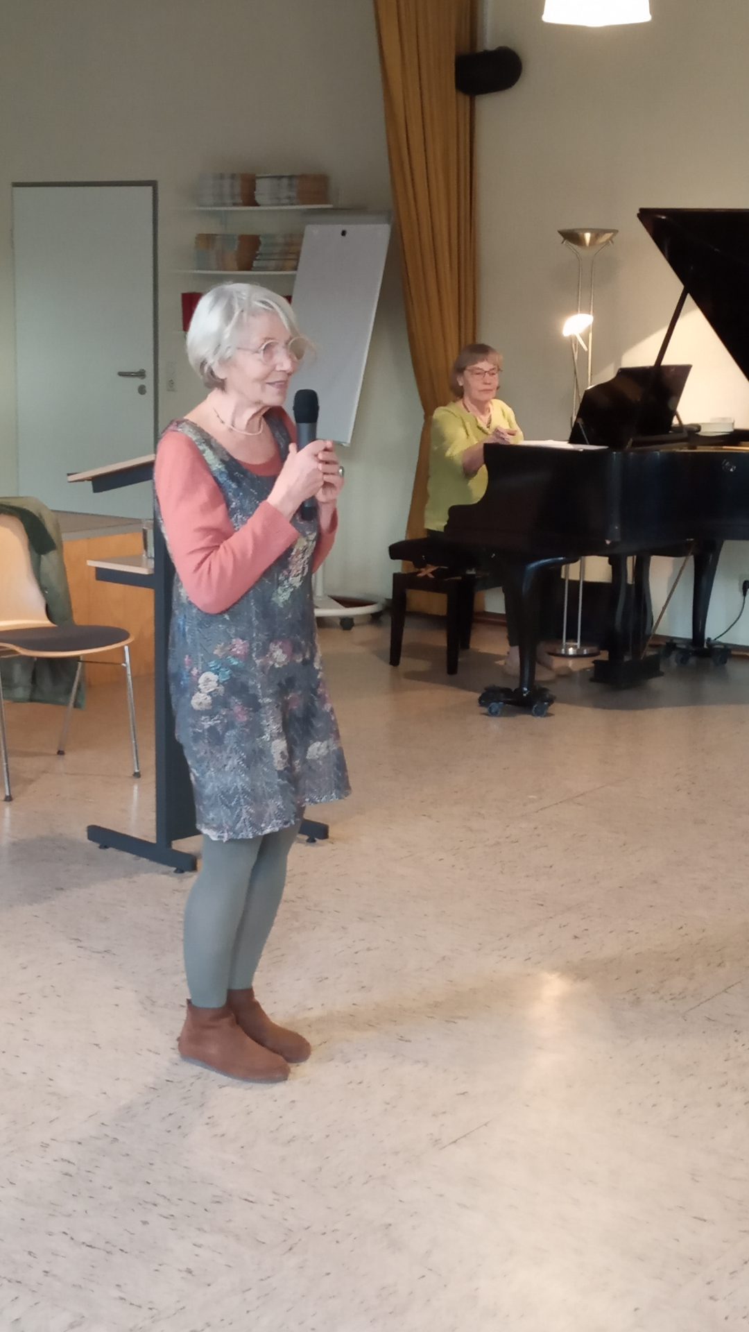 20251104_di_frauen_lesung_11